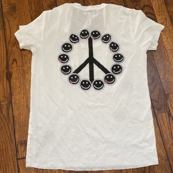 LAUREN MOSHI Smiling Peace Tee - Picture 3 of 12